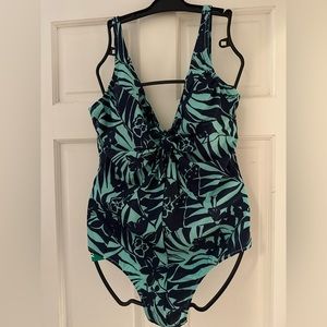 Bathing suit XL